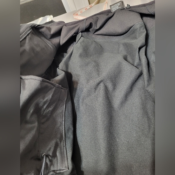 Harley Davidson Womens Jackets, Size Large - Picture 10 of 11